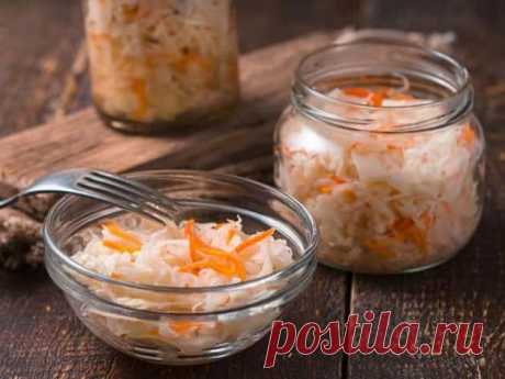 Капуста на зиму в банке под железные крышки: 10 очень вкусных рецепта приготовления