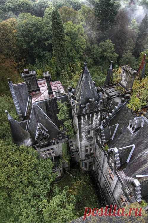 Найдено на сайте abandonedporn.com.