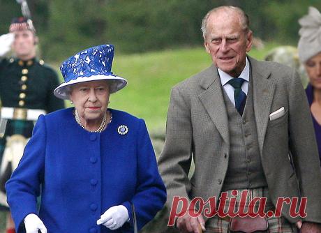 Частный джет и компания дорги: Елизавета II и принц Филипп прилетели в Балморал, HELLO! Russia