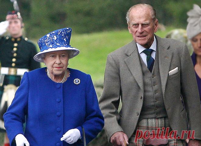 Частный джет и компания дорги: Елизавета II и принц Филипп прилетели в Балморал, HELLO! Russia