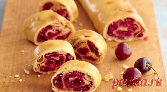 Венгерский ретеш с вишней. Пошаговый рецепт с фото на Gastronom.ru