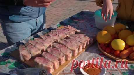 Рыба на углях, жареная осетрина