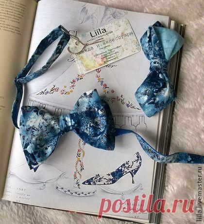 Галстук-бабочка Liila Снежные цветы Самовяз - тёмно-синий,цветочный,гжель