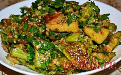 Эти кабачки получаются вкуснее мяса. Попробуйте - funpage.win Влюбитесь в этот овощ бесповоротно! Ингредиенты: Молодые кабачки — 2-3 штуки Для...
