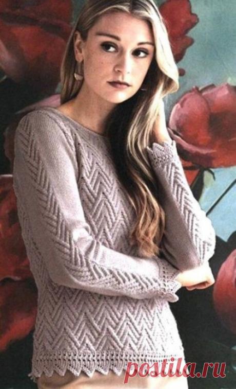 Пуловер с зубчатым краем