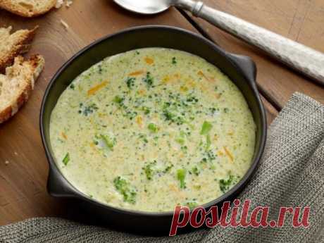 👌 Потрясающий сырный суп с брокколи, рецепты с фото Вкусный рецепт Потрясающий сырный суп с брокколи, пошаговый, с фото и отзывами 👍 Суп из брокколи, Сырный суп, Блюда из брокколи, Рецепты супов, Первые блюда, Рецепты с молоком, Рецепты из сыра