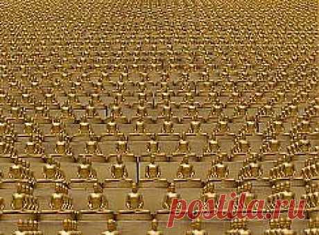 Храм Wat Dhammakaya и миллион золотых статуэток!