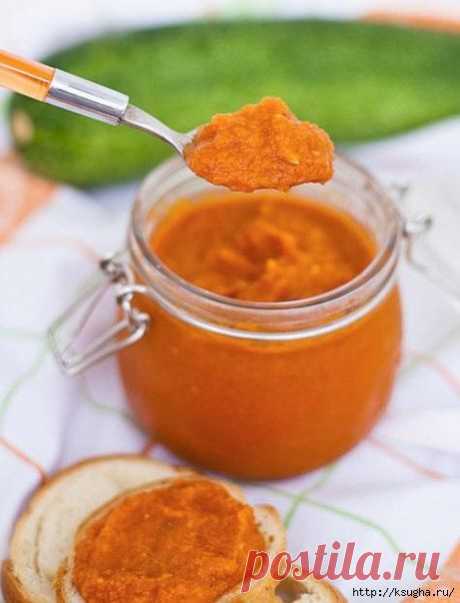 Кабачковая икра (с майонезом).