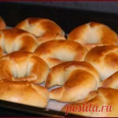 Калачики с джемом. Из творожного теста Тесто решила поставить на сыворотке, а…