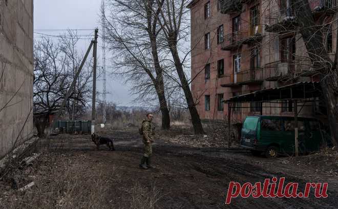 МИД заявил о неприемлемых условиях США для работы совета Россия — НАТО. Вашингтон настаивает на той повестке, которая его устраивает, с упором на «деэскалацию» и «российскую агрессию» на Украине, однако для Москвы это неприемлемо, подчеркнули в МИД