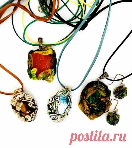 https://www.facebook.com/dollvalia/ - Google+