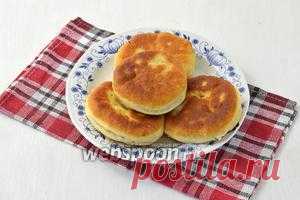 Пирожки жареные с творогом