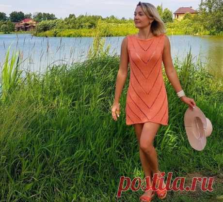 Туника от a_nitochkaa 
https://www.instagram.com/a_nitochkaa/ 
 
Параметры готовой туники после стирки 
ОГ – 90 см 
Ширина по низу – 112 см 
Длина 75 см 
 
На размер 42-46 
 
Если требуется размер больше, прибавляем для каждого размера по 8 петель к моему расчету, провязывая их лицевыми перед схемой. 
 
Вам потребуется: 
1. Пряжа 50 гр 110 метров - 7 мотков (у меня состав хлопок 100 % Болгария, очень мягкий и приятный); 
2. Спицы № 3,5; 
3. Крючок № 3,5. 
 
Плотность вязан...