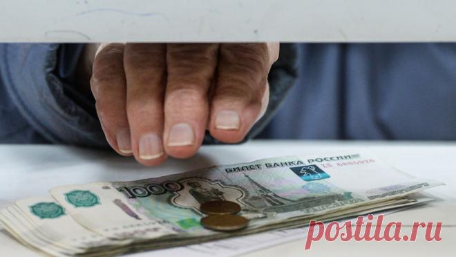 В Госдуме рассказали об индексации военных пенсий в России в 2026 году. Военные пенсии в России проиндексируют дважды в 2026 году, индексация предусмотрена в январе и октябре. Об этом РИА Новости сообщил депутат Госдумы от "Единой России" Алексей Говырин. "В 2026 году вырастут и военные пенсии. ...