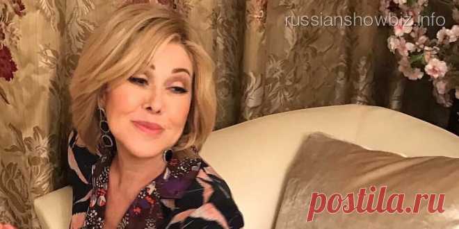 Душевная песня Любови Успенской. Великолепное живое исполнение! 
Любовь Успенская — настоящая звезда шансона, выпустившая 12 альбомов и получившая 13 наград за различные композиции. В 2014 году премии «Шансон года» она удостоилась благодаря чувственной и проникнов…