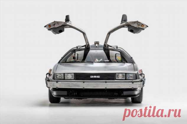 DeLorean возобновляет производство легендарных DMC-12 . Тут забавно !!!