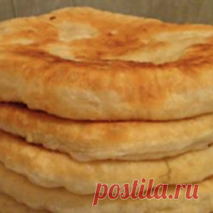 Пышные лепешки на кефире: быстрый рецепт необычной вкуснятины