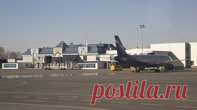 В Калуге и Уфе временно ограничена работа аэропортов. Аэропорты Калуги и Уфы временно не принимают и не отправляют самолёты, сообщили в Росавиации. Читать далее