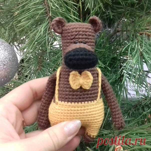 Всех, кто не ценит ручную работу, прошу не беспокоить!
Даром ничего не отдаю, себе в убыток не работаю!
Нехватка средств в чьем-то кармане не говорит о том, что я должна обесценивать свое время, свой труд.
Я не обладаю даром - работать даром...
Цените ручной труд!
P.S. Мишка по МК Марины Чучкаловой @mycrochetwonders
P.S.1. Текс из соц.сети, как раз по мое состояние после ярмарок...
#добройночи#крикдуши#ценитеручнойтруд#вязаныеигрушки#вязание#ручнаяработа#слюбовью#мишка#миш...