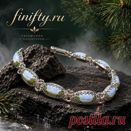Браслет.
Ростовская финифть (горячая художественная эмаль).
Описание и цены по ссылке.
https://finifty.ru/catalog/brasleti/braslet-vesna
Скидка на украшения с финифтью 10%
при покупке финифти на сумму от 5000 руб.
#нашафинифть #браслетик #эмаль #финифть