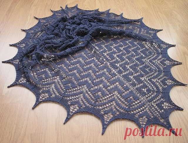 Шаль Ink Heart Shawl "Чернильное сердце",автор Po Lena.