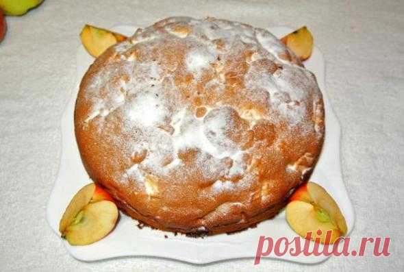 Медовый пирог с яблоками