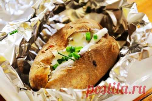 Невероятно вкусный печеный картофель с чесночно-луковым маслом - Узнал сам расскажи другому все самое интересное - медиаплатформа МирТесен