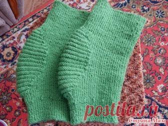 . Очень удобные наколенники! Всем добрый вечер!!!  сегодня делюсь очень удобными наколенниками (на мой взгляд)  Раньше было у меня много вариантов, но все они под брюками сползали или комком топорщились.