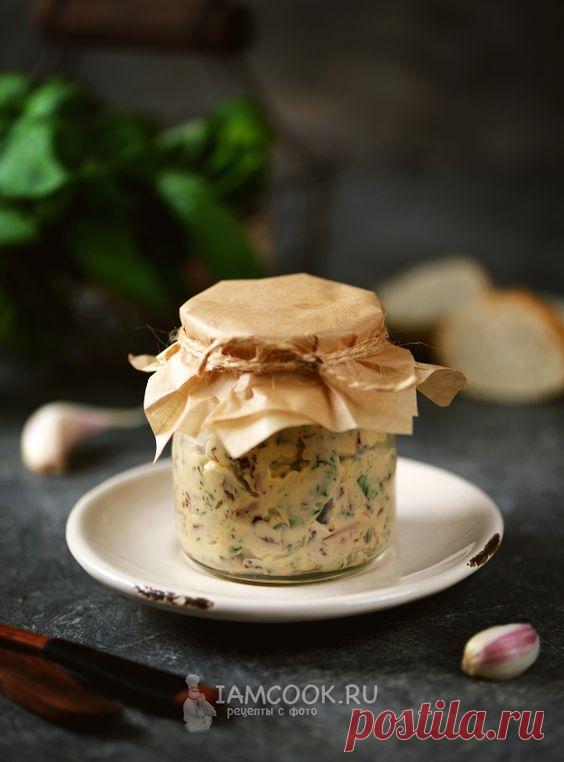 Ароматное сливочное масло с базиликом и вялеными помидорами — рецепт с фото