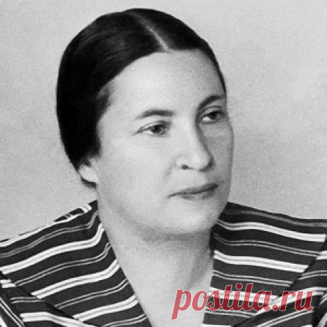 Агния Барто, Болтунья, читать детские стихи онлайн | Русская сказка О стихах Отзыв на стихотворение «Болтунья» Почему стихи Агнии Барто так легко запоминаются? В чем секрет? Ведь у каждого с детства на слуху «драмкружок, кружок по фото…» Дело в том, что поэтесса