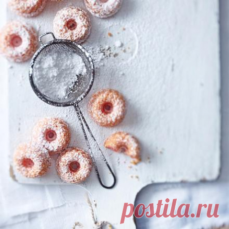 Mini-Marzipan-Gugel Rezept | LECKER