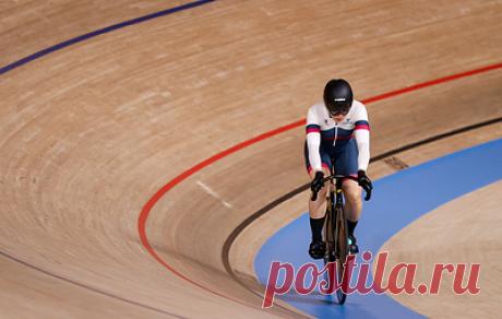 Россиянка Шмелева стала 12-кратной чемпионкой Европы по велоспорту на треке. Спортсменка победила в гонке на время на дистанции 500 метров с результатом 43,889 секунды. Второй стала словачка Вислава Пегула (45,125), третьей – француженка Мари-Анн Шарель (45,225). Россиянка Елена Брежнива финишировала на 4-м месте (44,950).