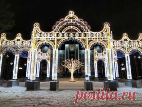 #Наш_Ноябрьск - Поднимаем Новогоднее настроение!
Присылай и вы нам ваши фото новогоднего Ноябрьска или вашего города в комментарии!