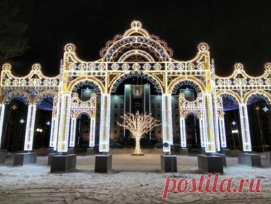 #Наш_Ноябрьск - Поднимаем Новогоднее настроение!
Присылай и вы нам ваши фото новогоднего Ноябрьска или вашего города в комментарии!