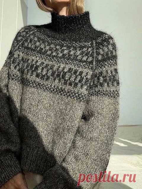 Джемпер жаккардовым узором. Дизайн JOHA LOOP SWEATER Дизайн JOHA LOOP SWEATER разработан на основе детской модели свитера LITTLE JOHASWEATER из коллекции Little Isager Archives.Оба дизайна – и взрослый, и детский – повторяют элементы трикотажной одежды из 60-70-х годов прошлого века от известного дизайнера Аse Lund Jensen, но уже в...