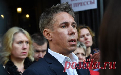 МВД объявило в розыск Алексея Панина. В начале мая актер, который сейчас живет в Испании, стал фигурантом дела об оправдании терроризма, поводом стали комментарии о взрыве на Крымском мосту