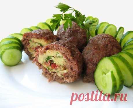 Мясные зразы с омлетом