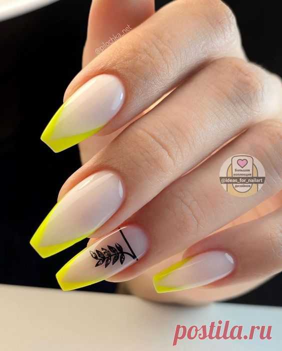 Модный цветной французский маникюр