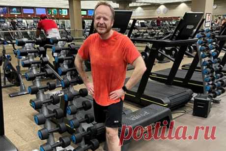 Мужчина сбросил 84 килограмма и назвал три правила похудения. Житель Техаса Эндрю Крокетт весил 159 килограммов и не переживал по этому поводу. Все изменилось, когда он отправился в Египет, чтобы исполнить свою мечту и взойти на гору Синай. Американец устал на полпути и решил доехать на верблюде. Однако хозяин животного посчитала его слишком тяжелым для перевозки.