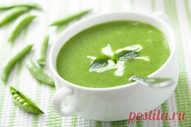 Суп-пюре из горошка с мятой