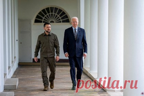 США предрекли отказ от поддержки территориальных претензий Украины. Президенту США Джо Байдену придется отказаться от поддержки территориальных претензий правительства Украины. Американский лидер должен ясно дать понять Киеву, что возвращение территории должно более тщательно взвешиваться с учетом ограниченности ресурсов, человеческих затрат и рисков эскалации.