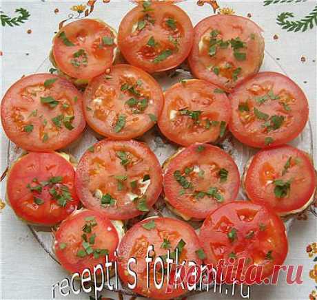 Кабачки жареные, с чесноком, помидорами и майонезом - пошаговый рецепт с фото.