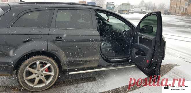 Пороги боковые труба c листом серия "ELIT" Audi Q7 (2005+) Silver-Black D 60 - Автотюнинг Вінниця на board.if.ua код оголошення 61862