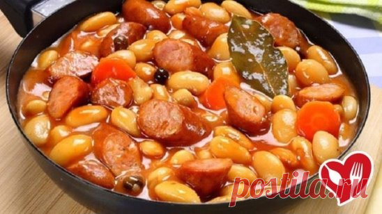 Белая фасоль в томатном соусе с "Охотничьими" колбасками