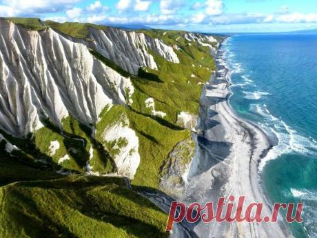 Чтобы попасть сюда, вам нужен пропуск от ФСБ. Едем на остров Итуруп — один из самых красивых Курильских островов | Авиасейлс | Дзен