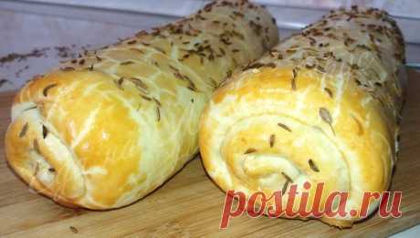 Капустный ПИРОГ-РУЛЕТ – изумительно вкусный. Моментальное ТЕСТО и СЕКРЕТ вкусной начинки! 
Капустный пирог-рулет – быстрое рассыпчатое тесто и вкусная начинка!
Пирог необычной формы, с вкусной капустной начинкой и добавлением яиц. Тесто готовится очень просто и быстро: три основных ингреди…