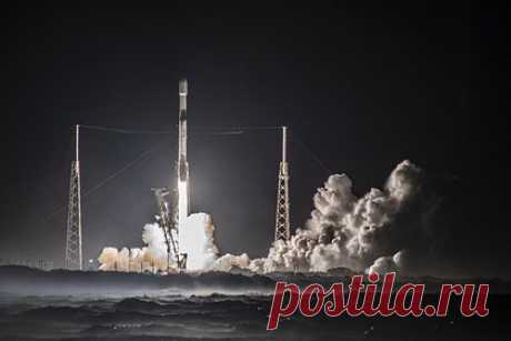Запуск Starlink на Украине обошелся в десятки миллионов долларов. Компания SpaceX американского миллиардера Илона Маска потратила десятки миллионов долларов на разворачивание работы спутникового интернета на территории Украины. Как признался сам Маск, это обошлось ему в 80 миллионов долларов. Богатейший человек на планете признался, что потратил собственные деньги.
