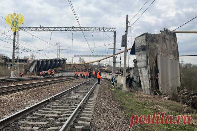 Обрушение Панинского моста в Смоленской области. В Вязьме Смоленской области обрушился Панинский путепровод, есть погибшие.