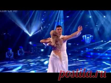 ♫Белый танец ~Вальс исполняет Людмила Сенчина