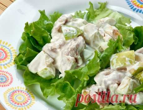 Салат с курицей грецкими орехами и яблоком - рецепт приготовления с фото от Maggi.ru